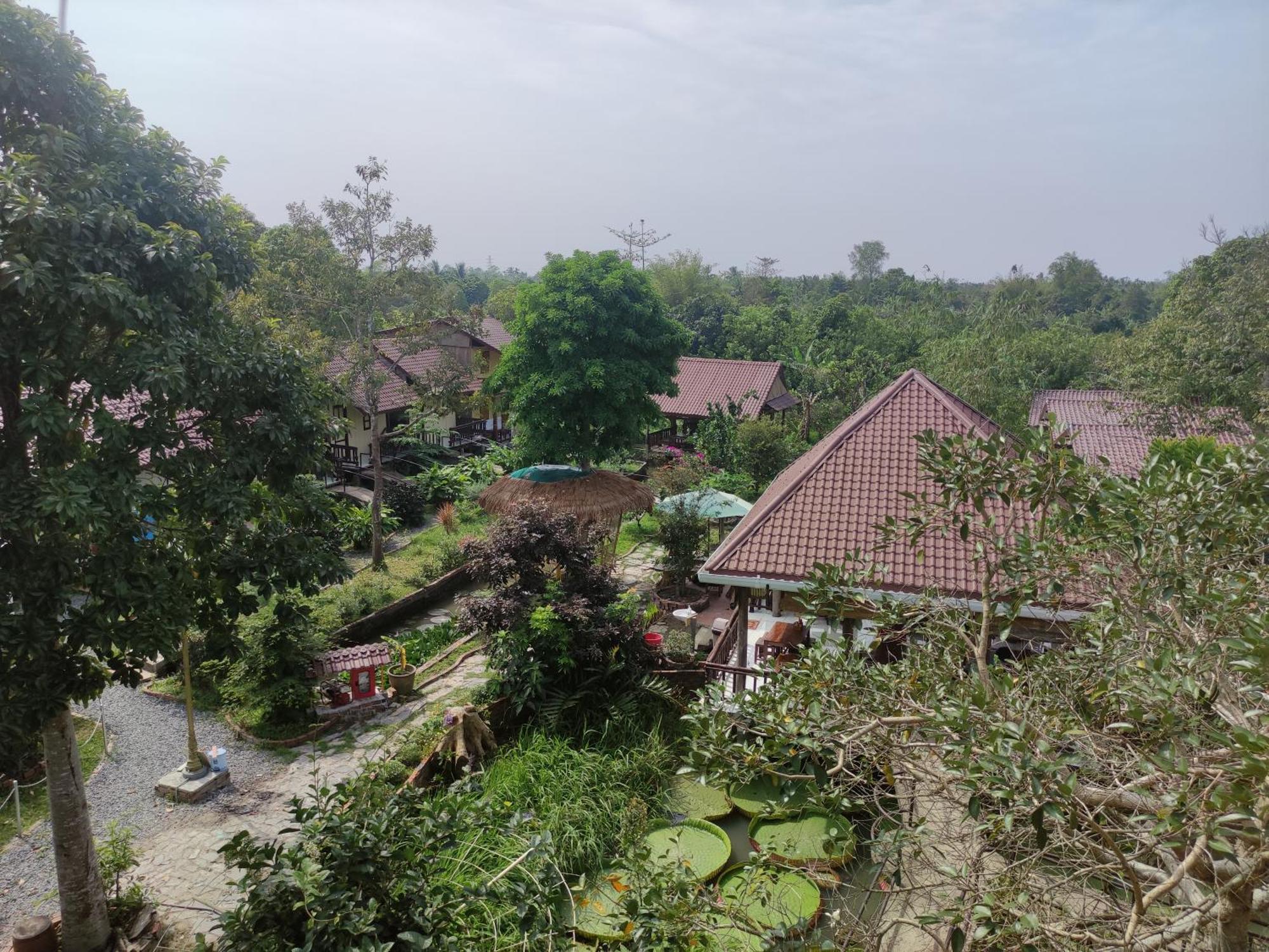 Brown House Resort Cần Thơ Extérieur photo