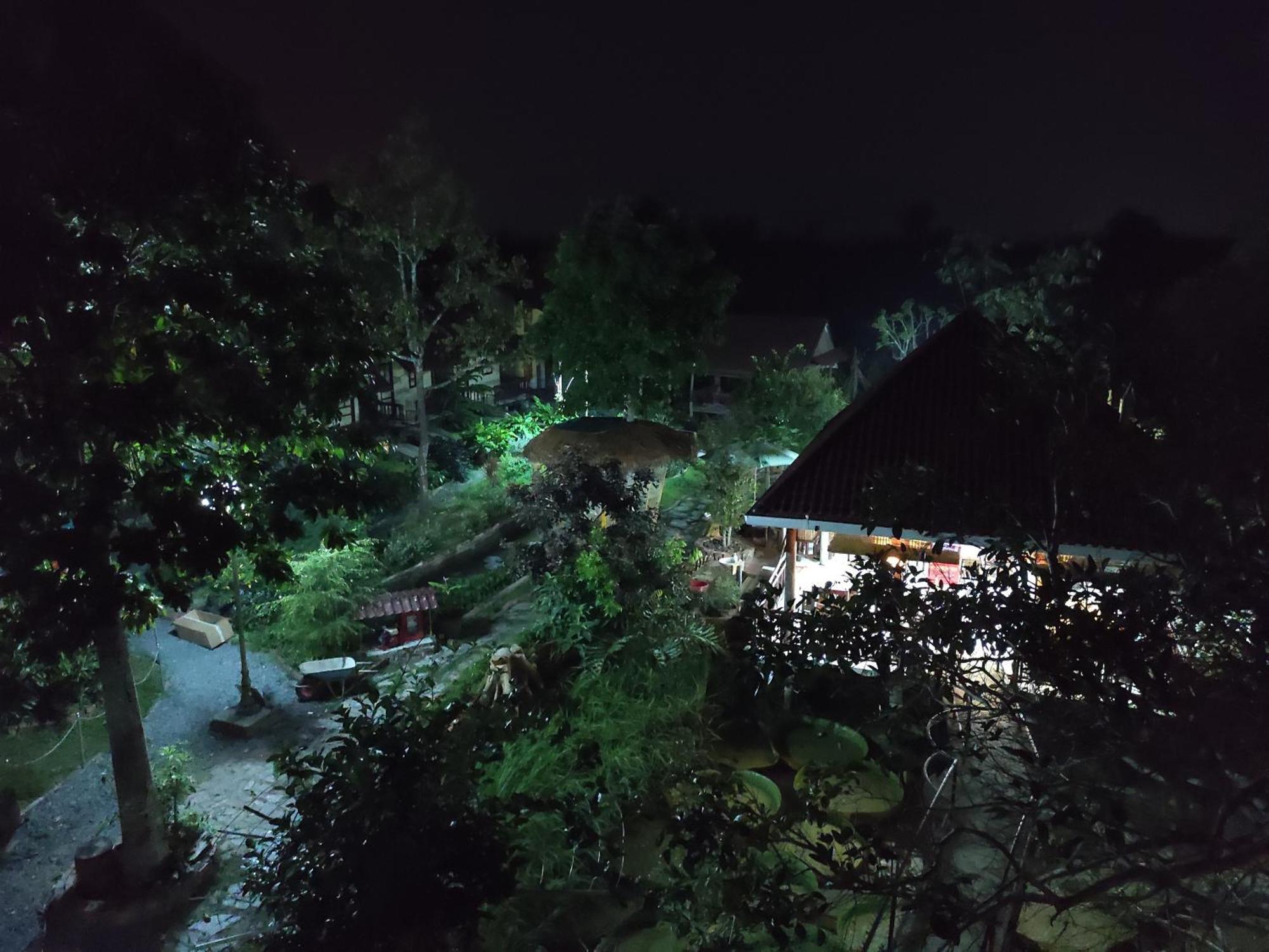 Brown House Resort Cần Thơ Extérieur photo